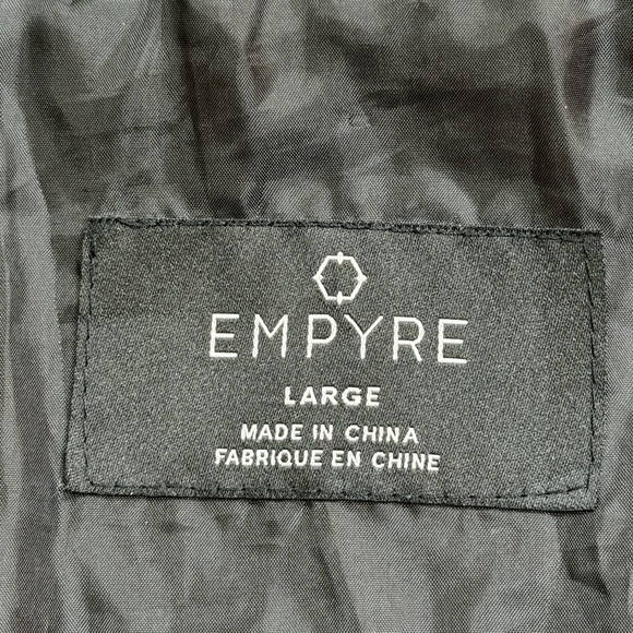 Empyre Kiva Plaid Shacket Jacket Men’s Large Charcoal Red Lined Button Front - Picture 2 of 10